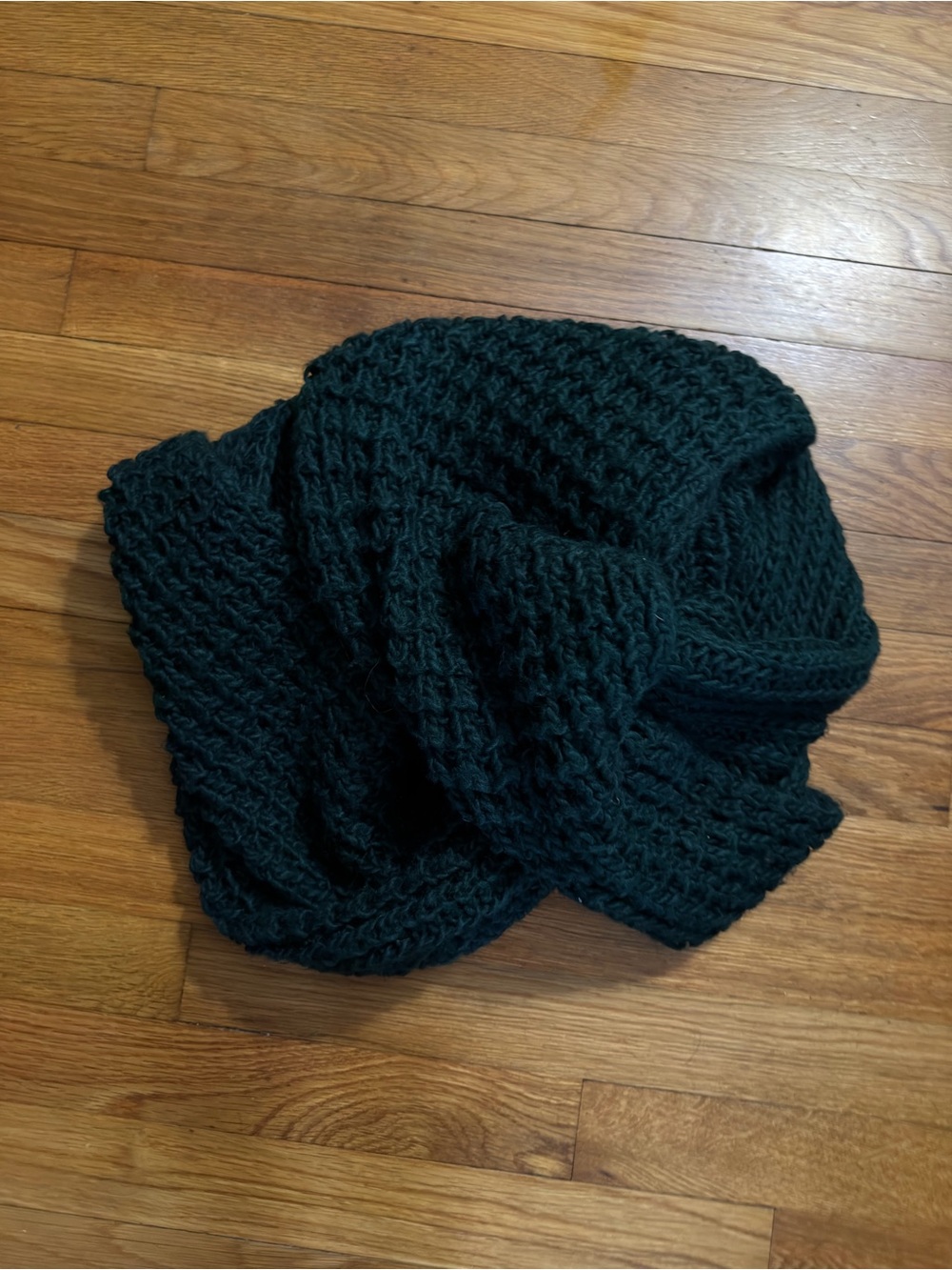 Marcella NYC Cozy Chunky Knit Women's Sweater Scarf - Picture 6 of 7
